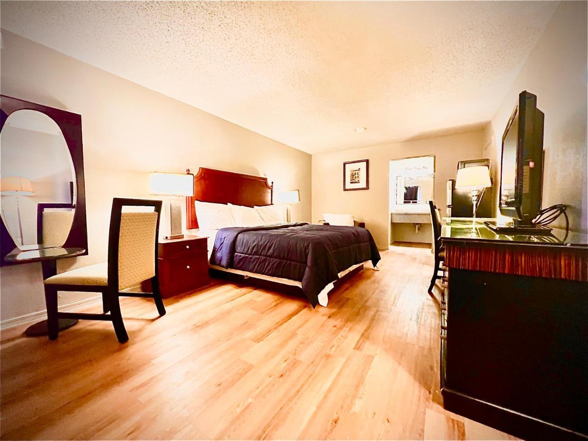טולסה Economy Inn And Suites מראה חיצוני תמונה