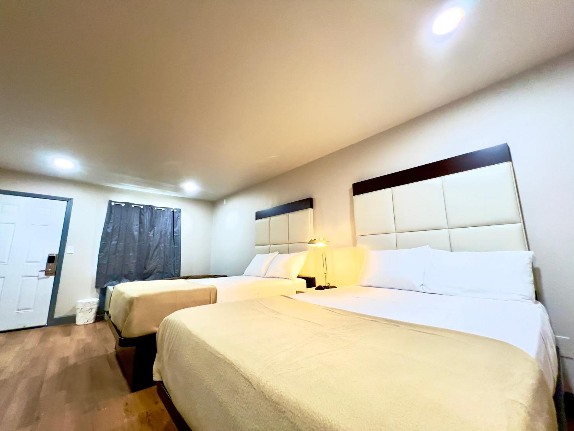 טולסה Economy Inn And Suites מראה חיצוני תמונה