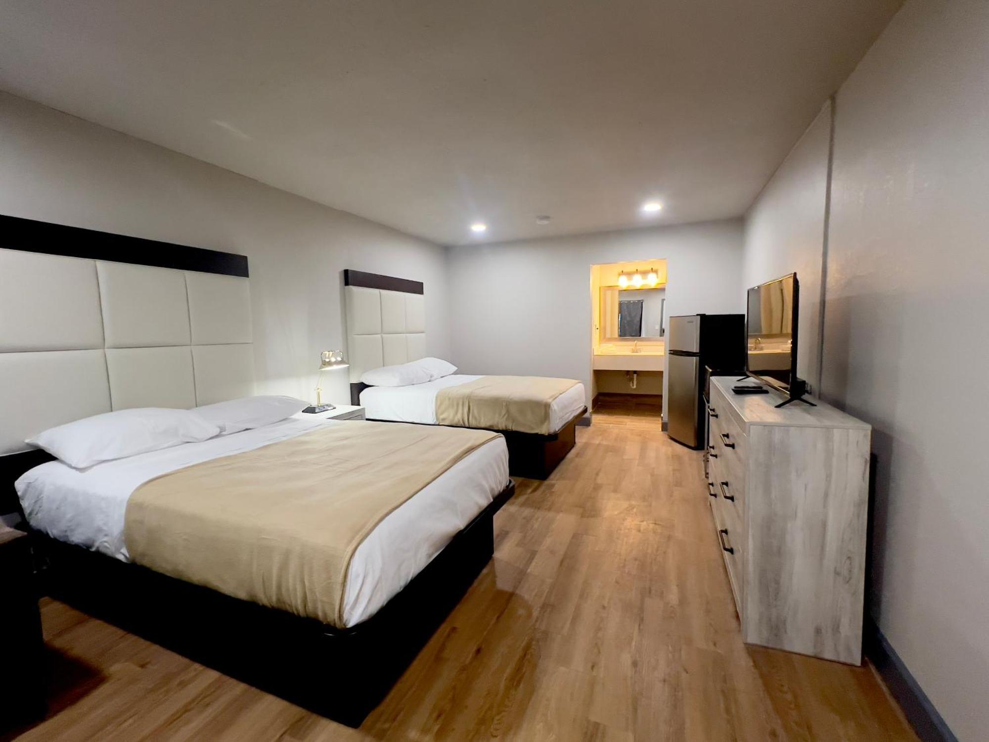 טולסה Economy Inn And Suites מראה חיצוני תמונה