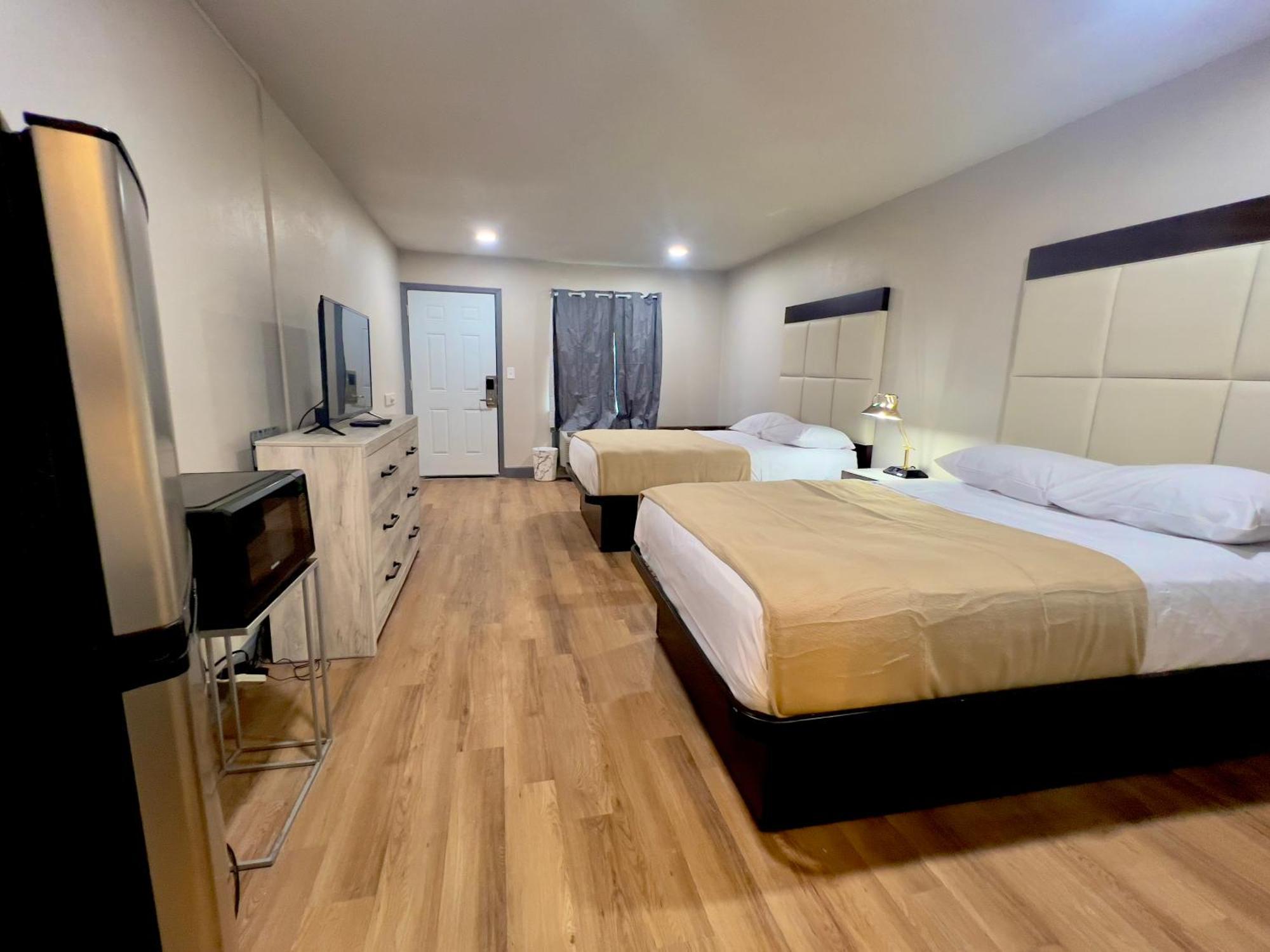 טולסה Economy Inn And Suites מראה חיצוני תמונה