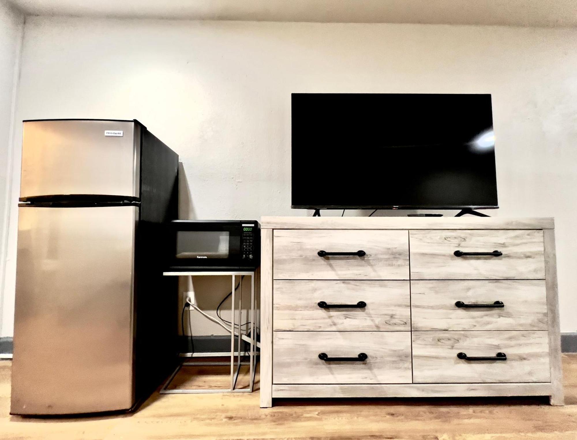טולסה Economy Inn And Suites מראה חיצוני תמונה